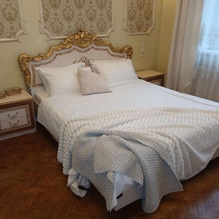 Квартира Возле Оперы 利沃夫 外观 照片
