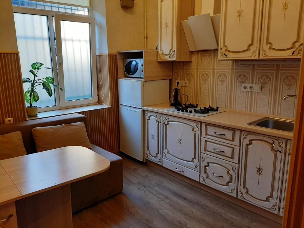 Квартира Возле Оперы 利沃夫 外观 照片